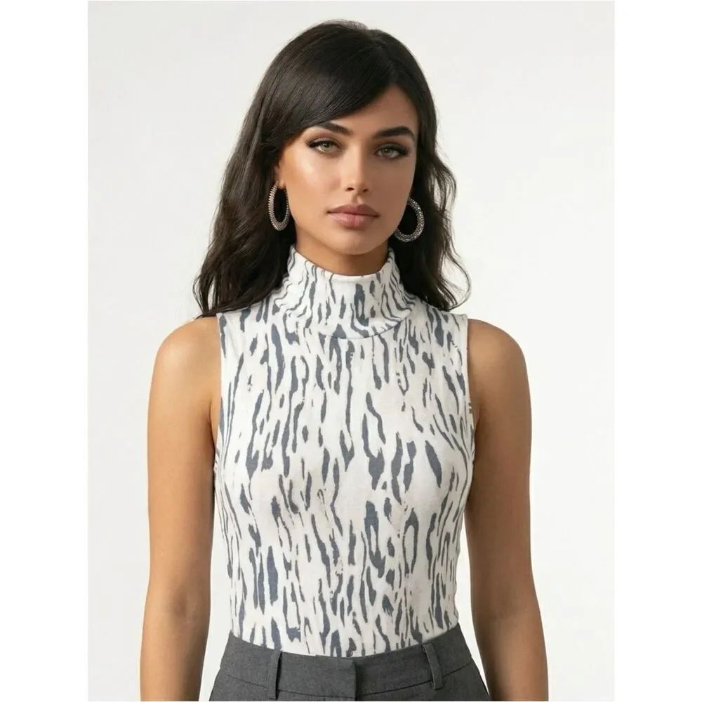 EXPRESS | NEW Animal Print Leopard Sleeveless Turtleneck Bodysuit Women’s Size S